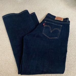 Levi bootcut size 6 W28 x L30
